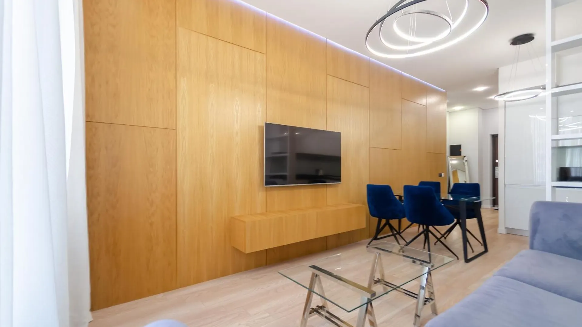 Petrovdom Apartments 12-94 In Rc Tetris Hall, Dilova 1-2 Kiev